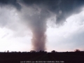 20040512jd25_funnel_tornado_waterspout_attica_kansas_usa
