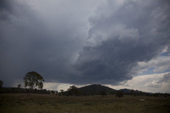 Severe Storms and heat 25th November 2012 1