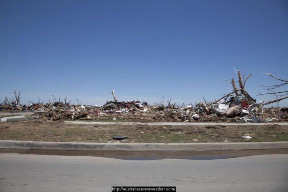 Moore tornado damage