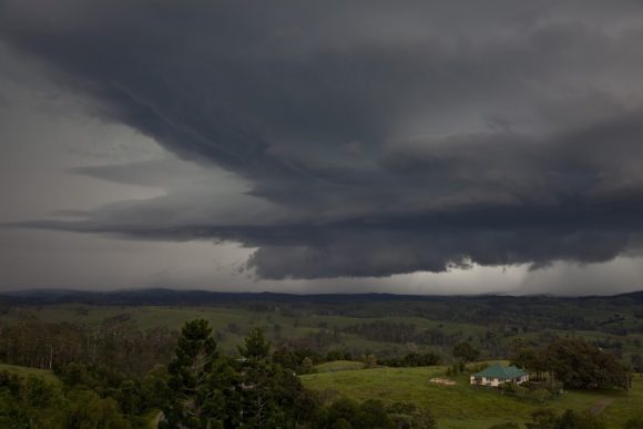 Supercell explodes west of Casino 15th December 2013 2