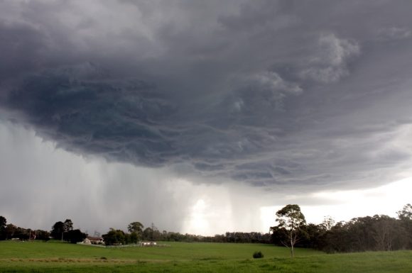 Supercells SW of Sydney 22nd March 2014 30