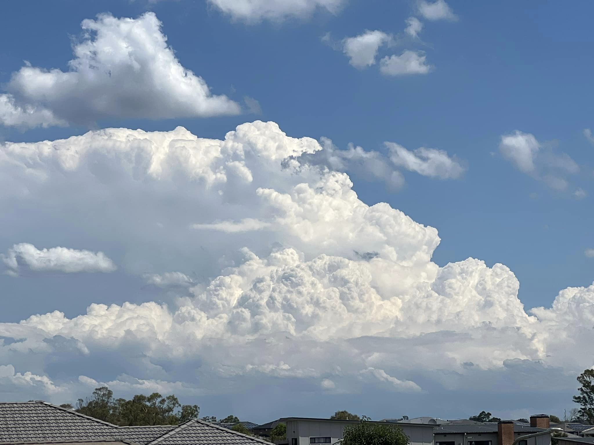 Just past hour

Organised storm with hail west of Wollongong 24th January 2023
 Not for Media Use licensing required