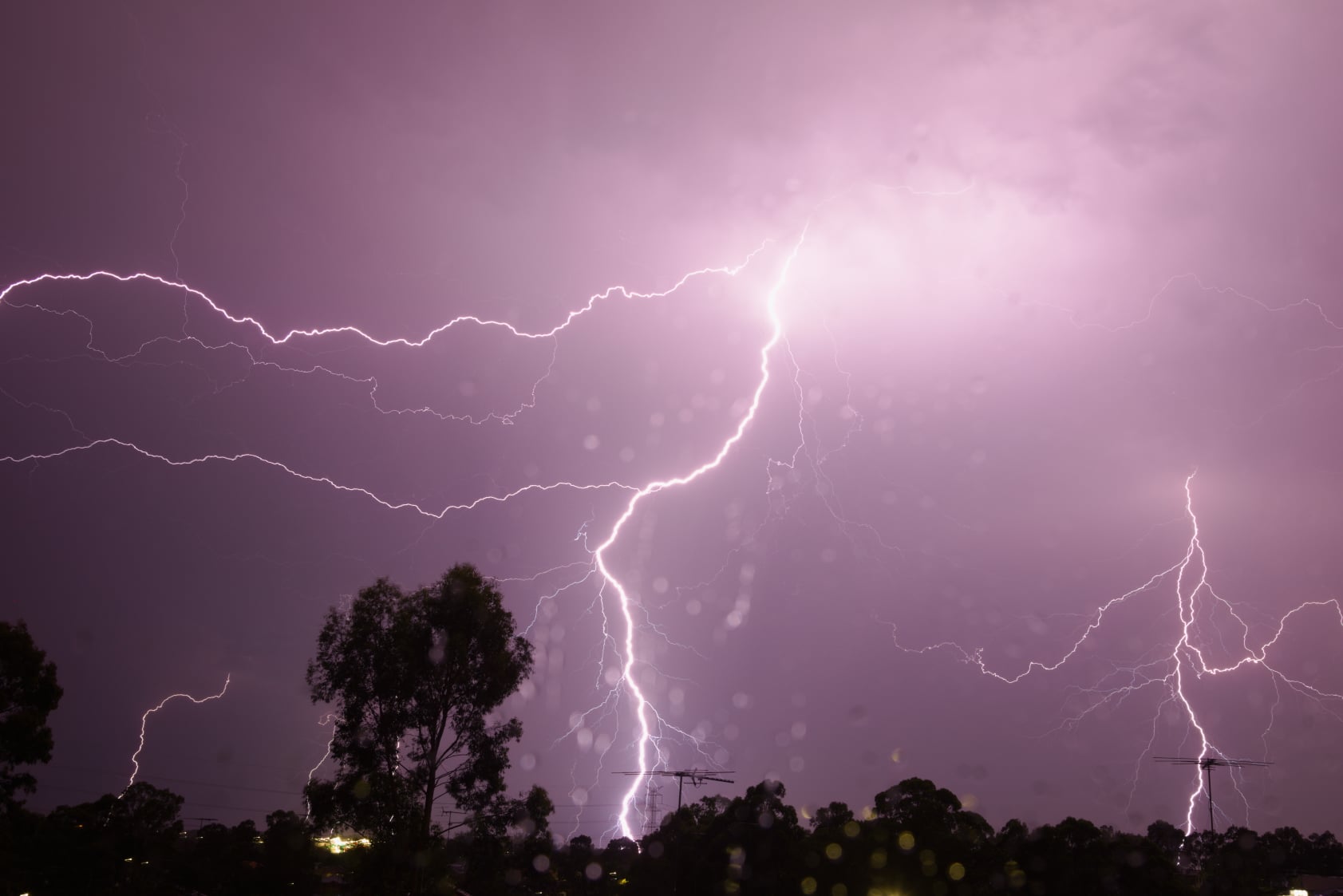 Last night's lightning was spectacular  - this was one lightning exchange. More to come
 www.extremestorms.com.au
 Not for media use licensing availab...