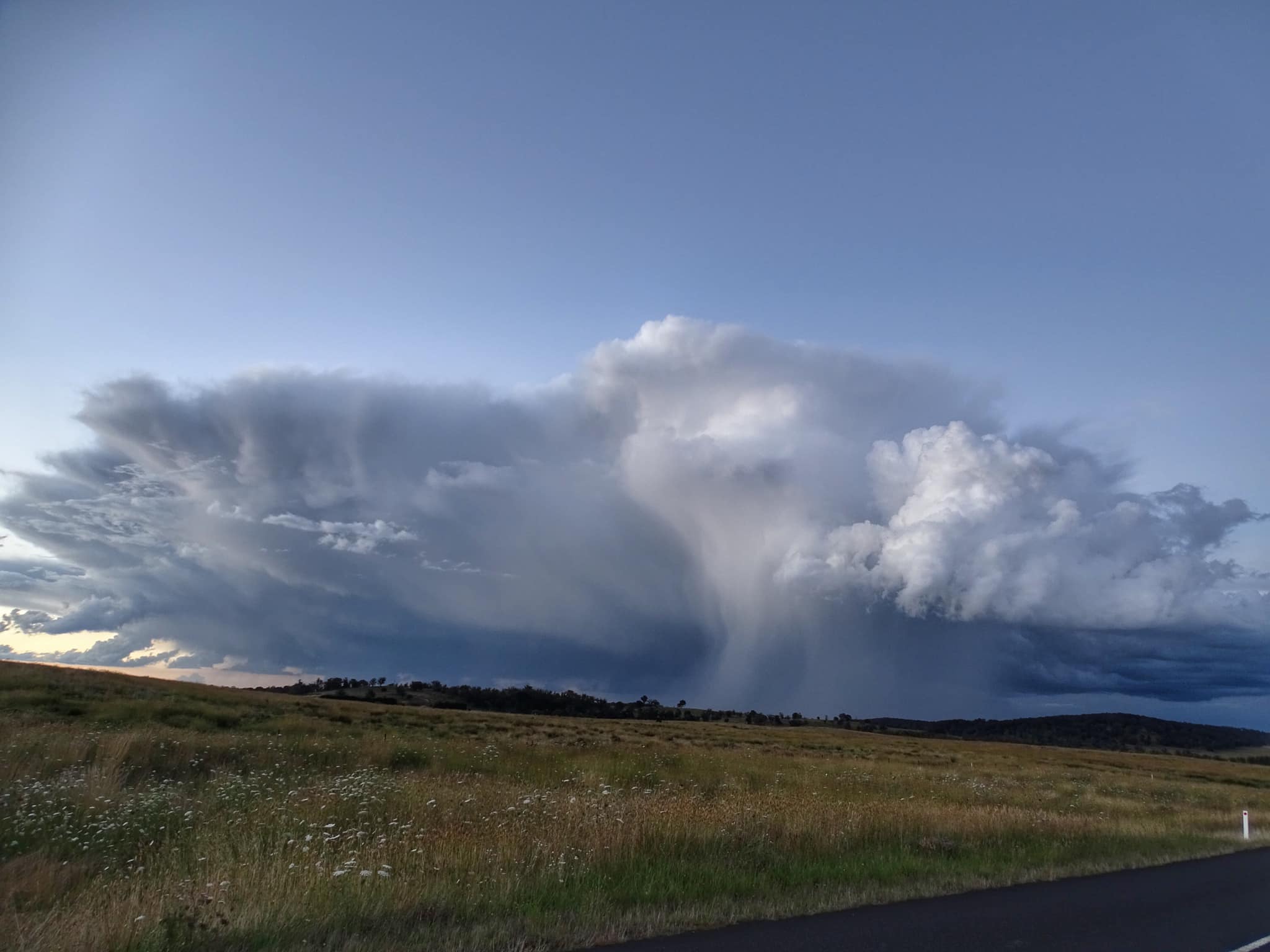 Hi all,, spent the last two days chasing the far north of n.s.w with Jimmy Deguara,, scored this beautiful storm in the northern tablelands at Walcha ...
