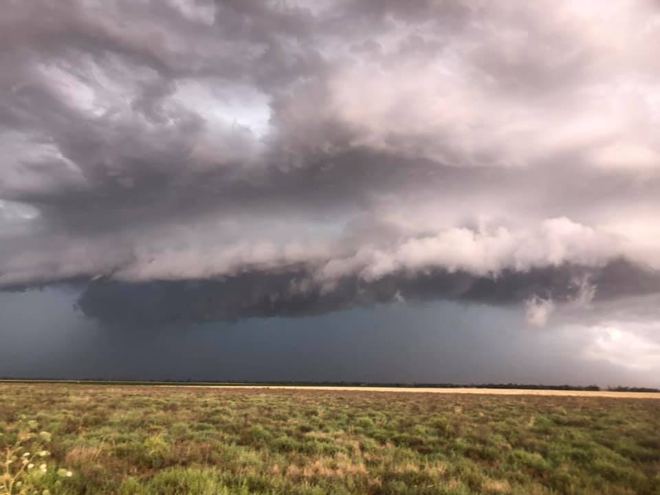 Day two of chasing storms and I ended up chasing the North West Slopes near Gunnedah and Mullaley. Two large storms at least one was a supercell but n...