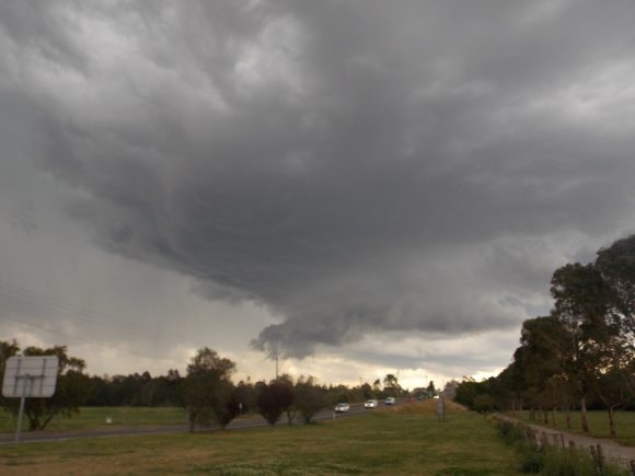 18/9/12 Colin on storms from kurrajong to south maroota 4