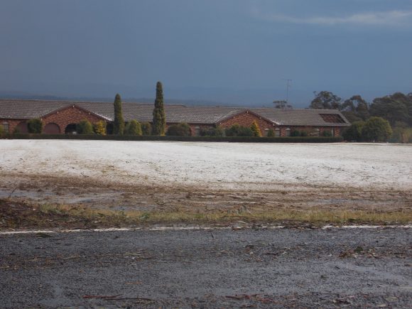 18/9/12 Colin on storms from kurrajong to south maroota 1